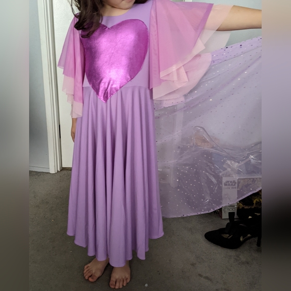 Sensory friendly Rapunzel dress LIKE MORE STYLES TO BUNDLE FOR $9 EACH - Picture 3 of 3